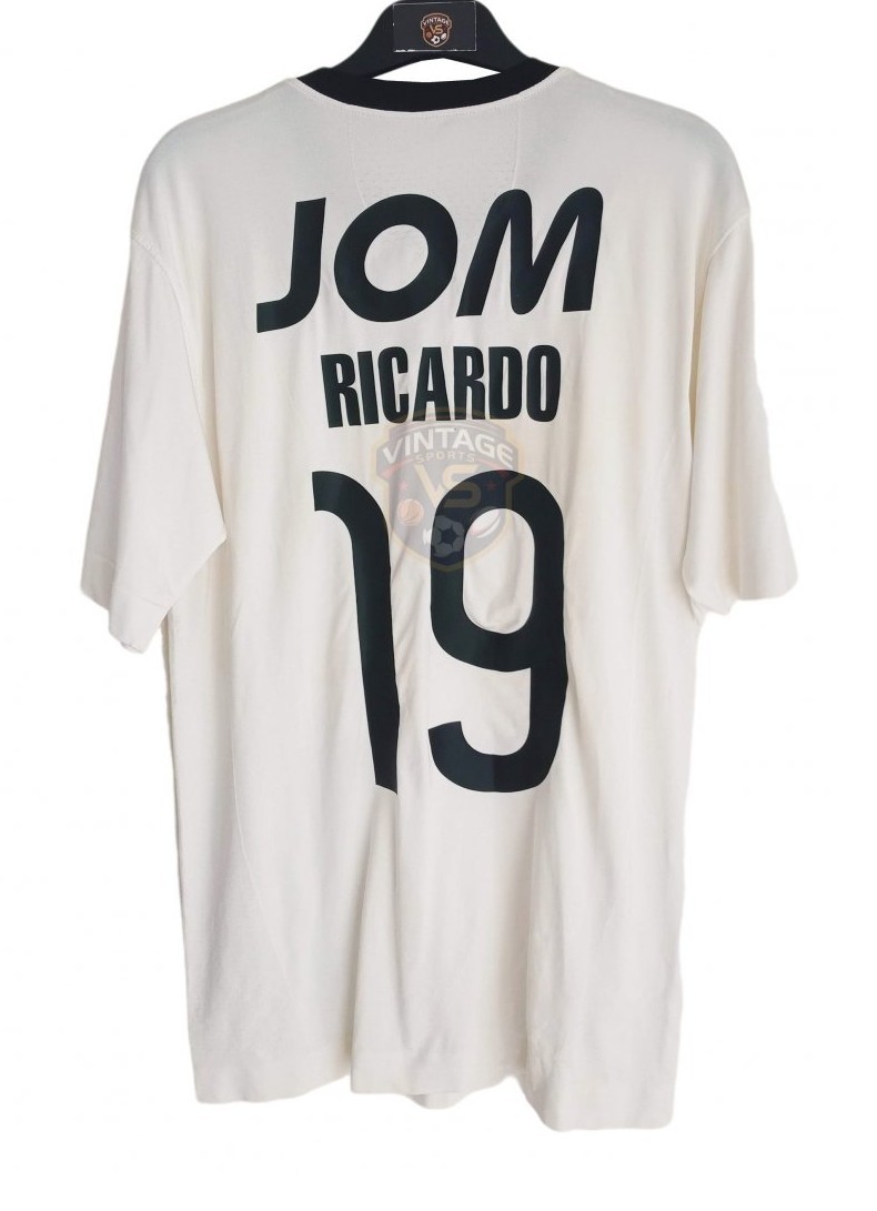 Vitória SC 2010-11 Home Kit