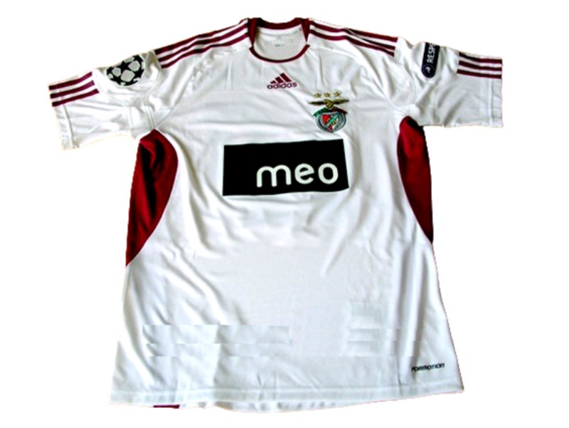 SL Benfica 2010-11 Third Kit