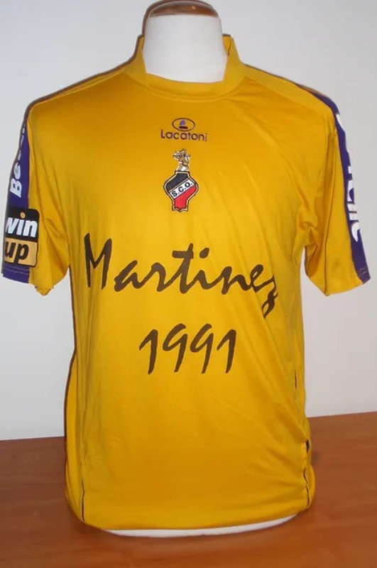 SC Olhanense 2010-11 GK 2 Kit