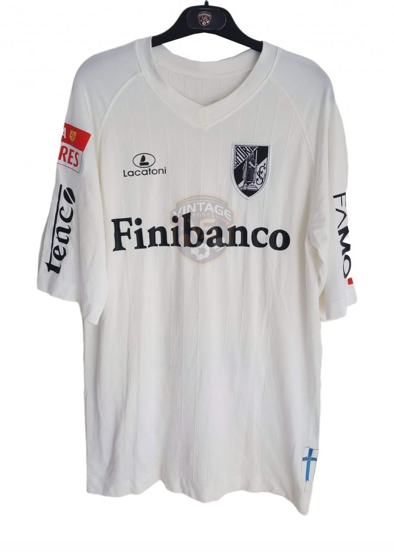 Vitória SC 2009-10 Home Kit