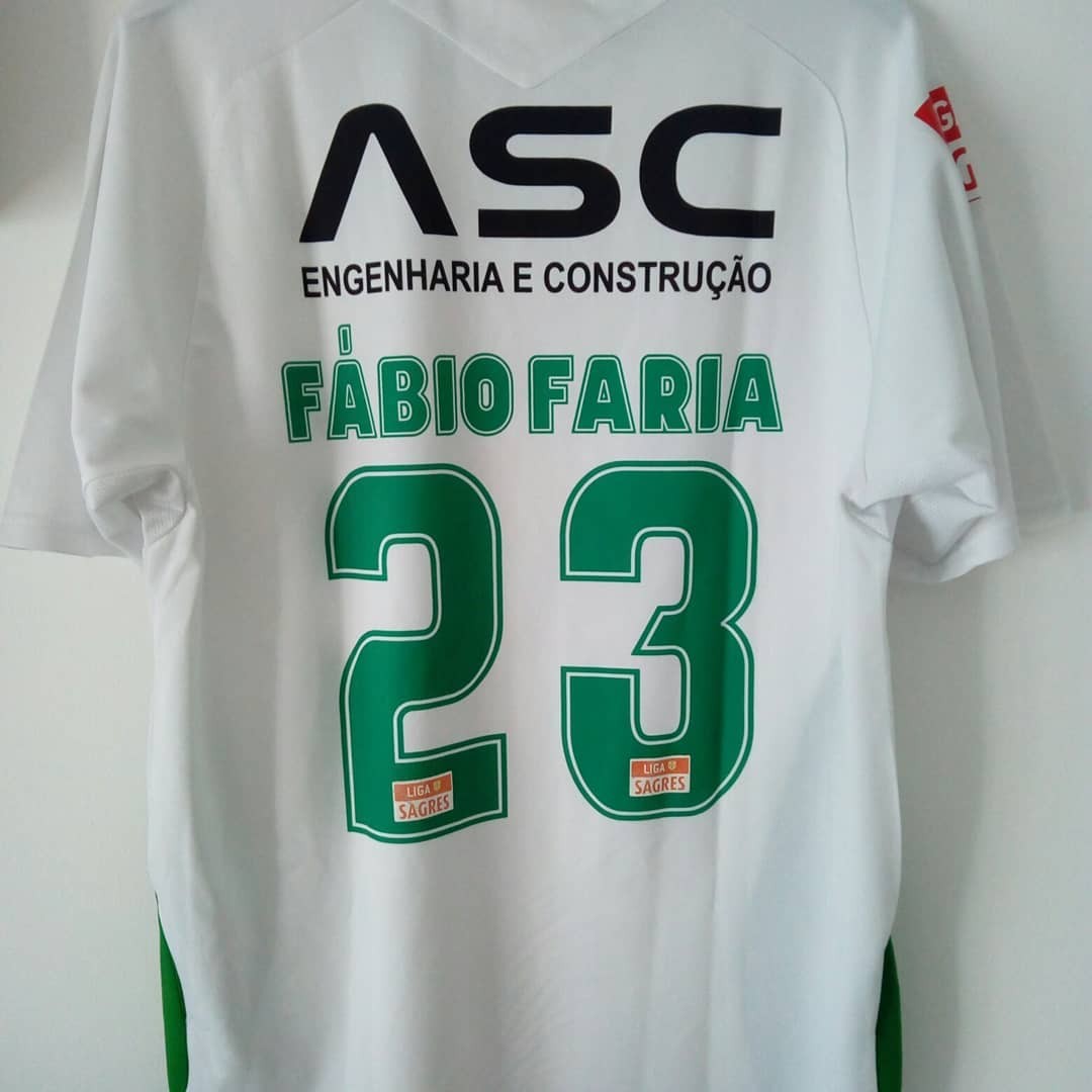 Rio Ave 2009-10 Away Kit