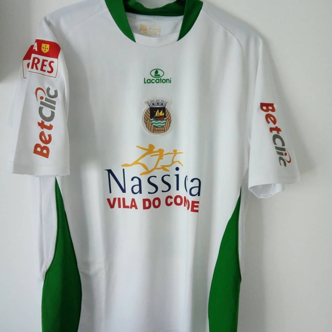 Rio Ave 2009-10 Away Kit
