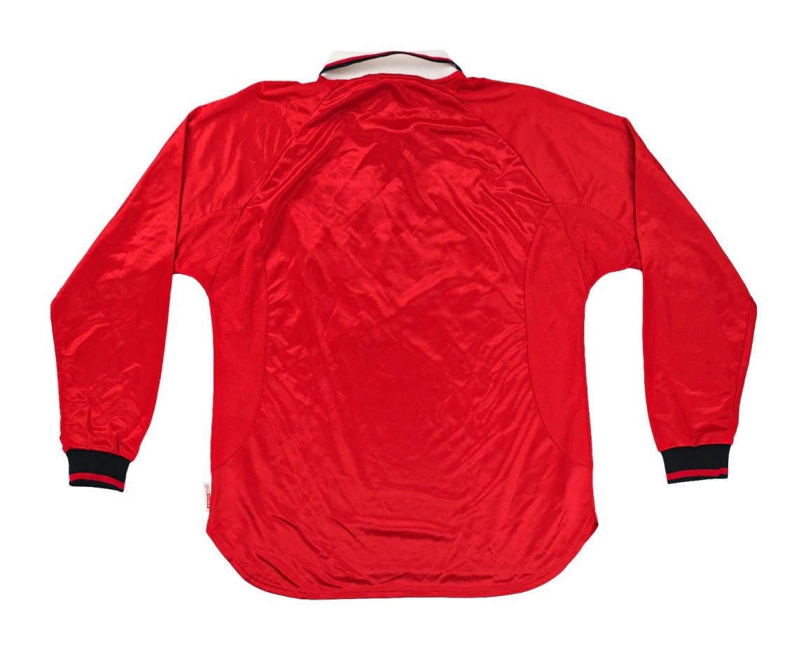 Manchester United 1998-99 Champions League Final Kit