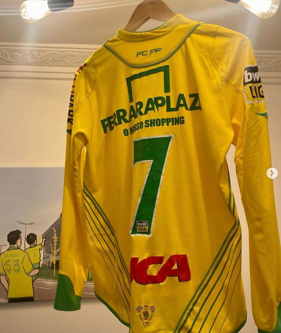 Paços de Ferreira 2007-08 Home Kit