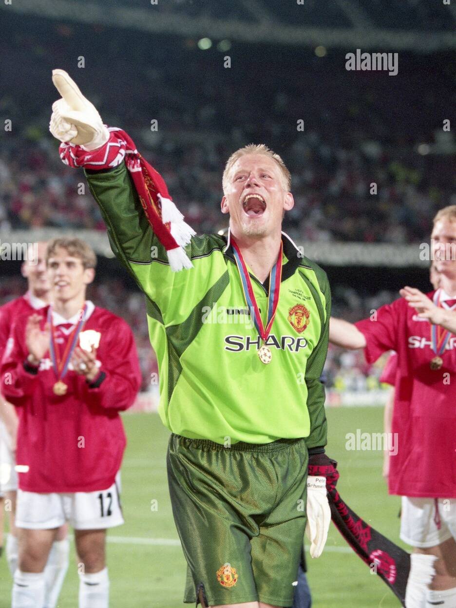Manchester United 1998-99 Champions League Final GK Kit