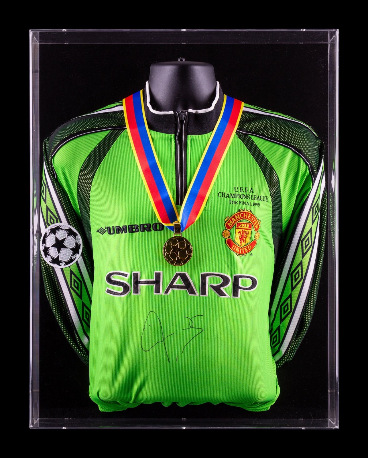 Manchester United 1998-99 Champions League Final GK Kit