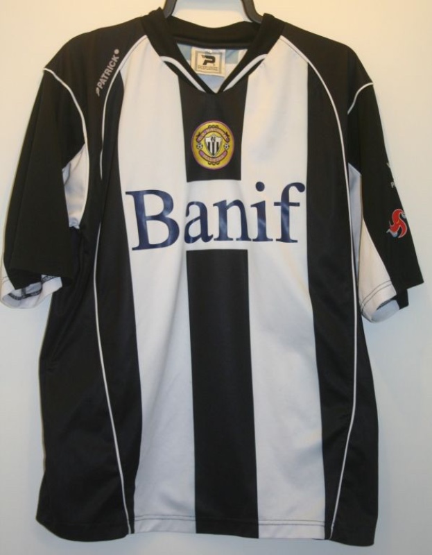 CD Nacional 2006-07 Home Kit