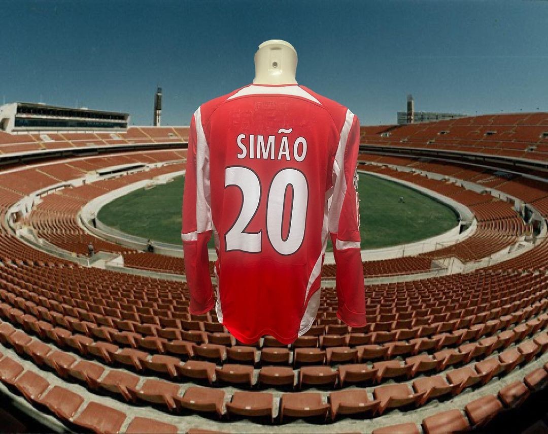 SL Benfica 2005-06 European Home Kit