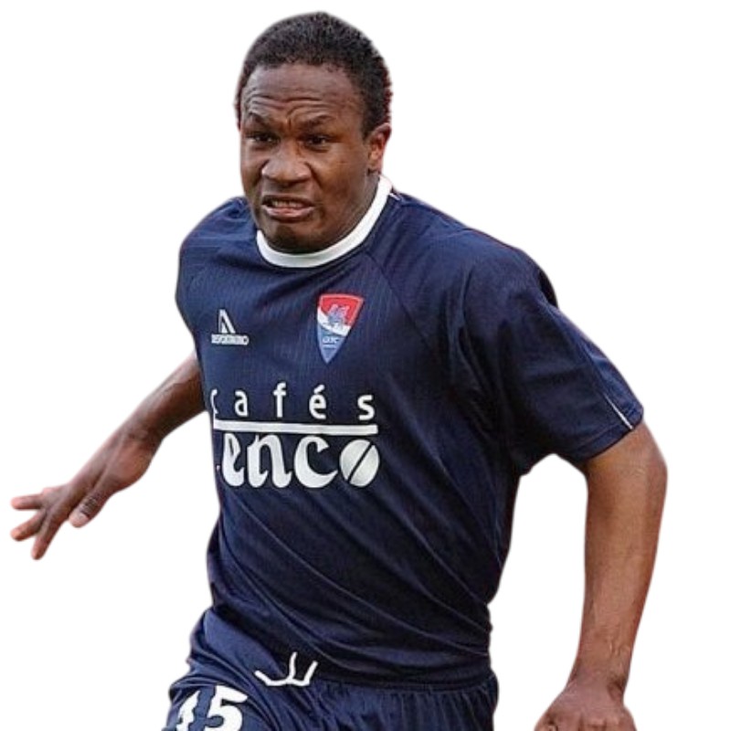 Gil Vicente 2005-06 Away Kit