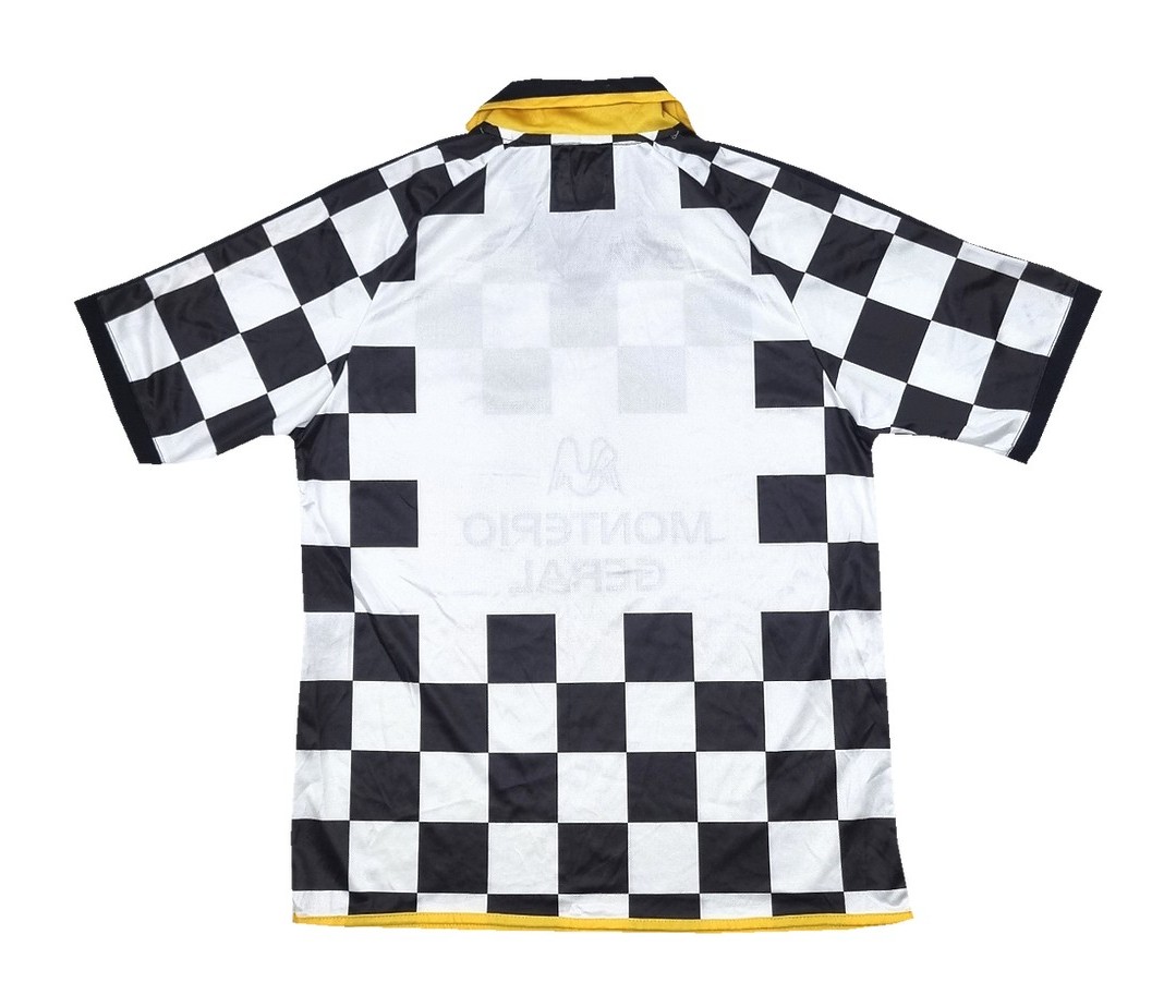 Boavista 2004-05 Home Kit