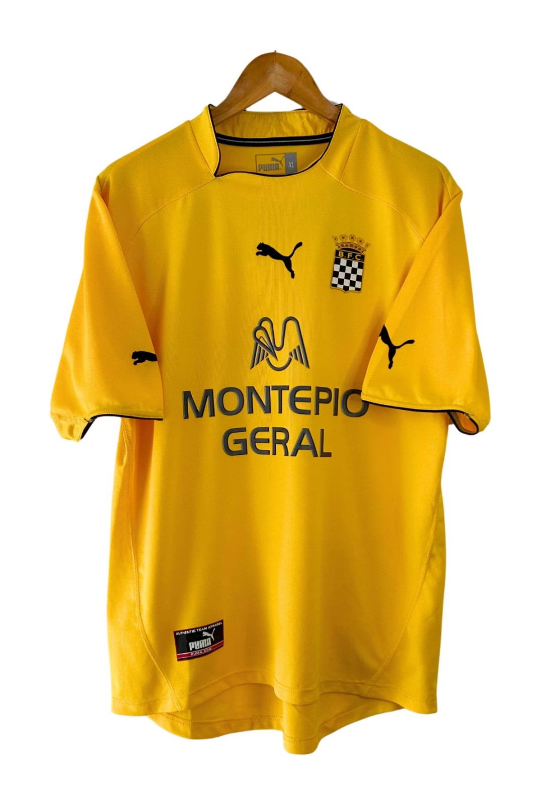 Boavista 2004-05 Away Kit