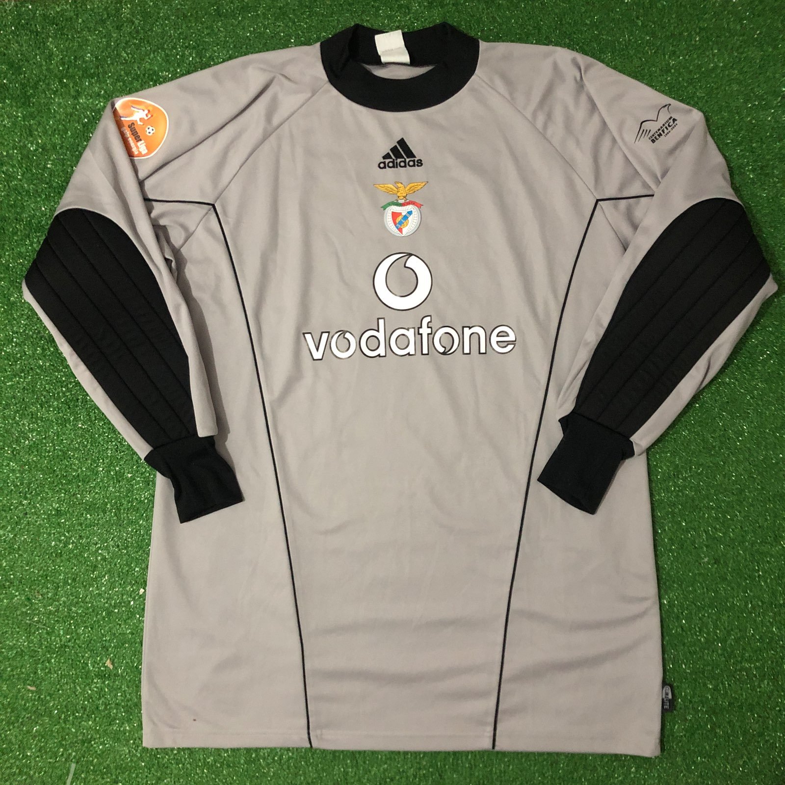 SL Benfica 2003-04 GK 3 Kit