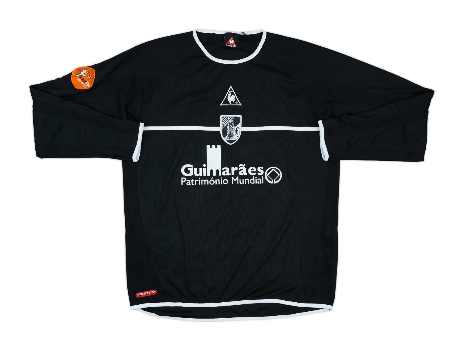 Vitória SC 2003-04 Away Kit