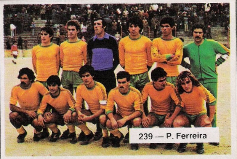 Paços de Ferreira 1980-81 Home Kit