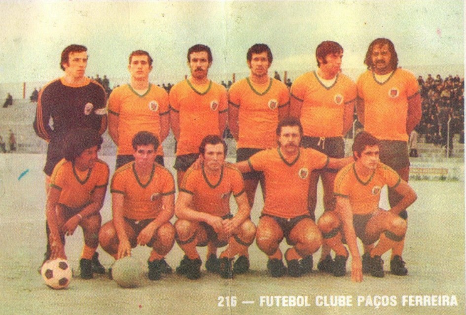 Paços de Ferreira 1979-80 Home Kit
