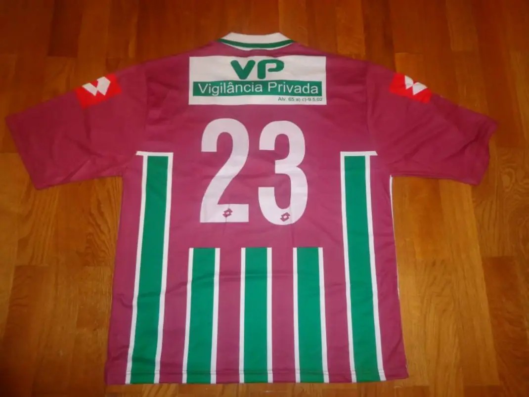 Estrela da Amadora 2003-04 Home Kit