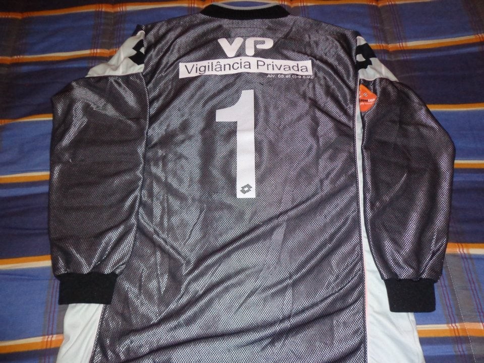 Estrela da Amadora 2003-04 GK Home Kit