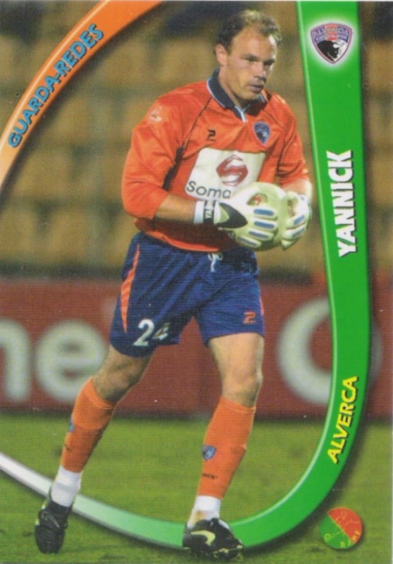 FC Alverca 2003-04 GK 1 Kit