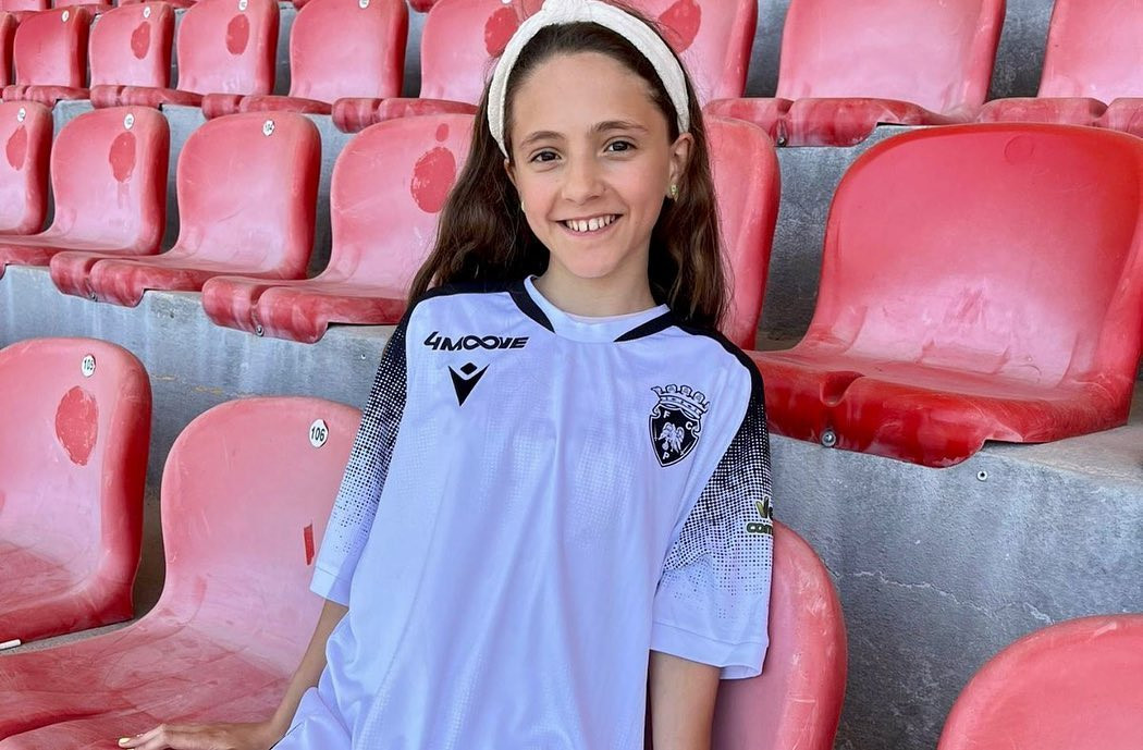 FC Penafiel 2022-23 Away Kit