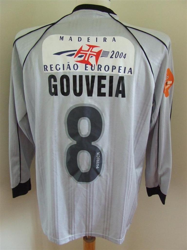 CD Nacional 2003-04 Away Kit