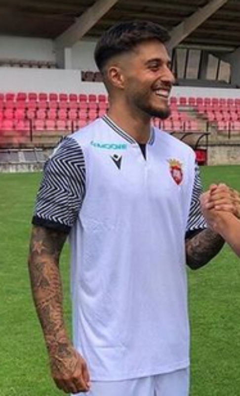 FC Penafiel 2021-22 Third Kit