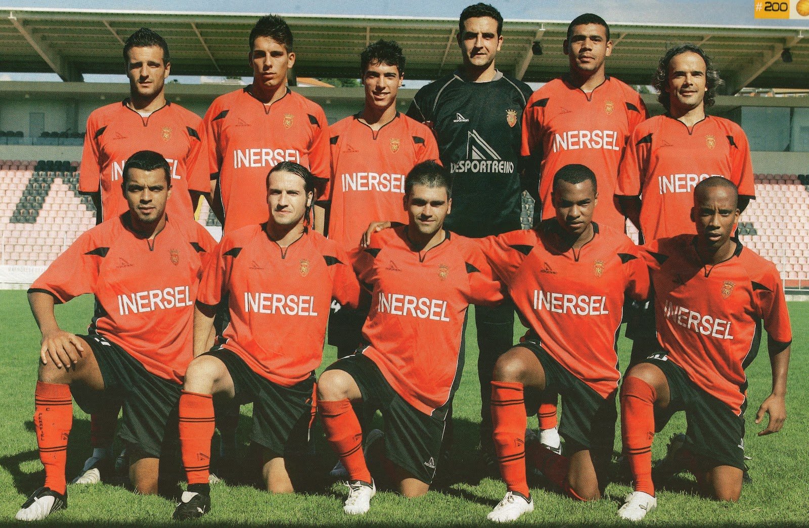 FC Penafiel 2009-10 Home Kit