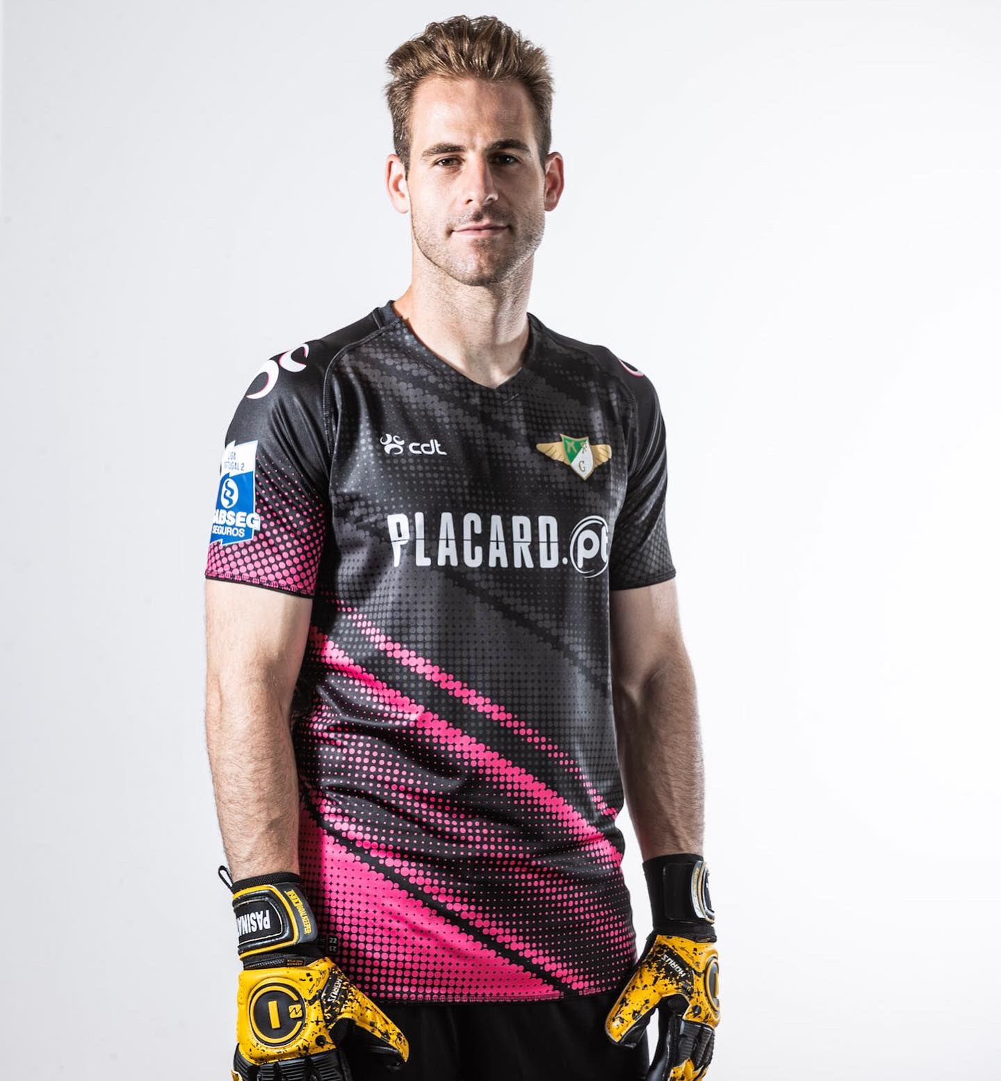 Moreirense 2022-23 GK Home Kit