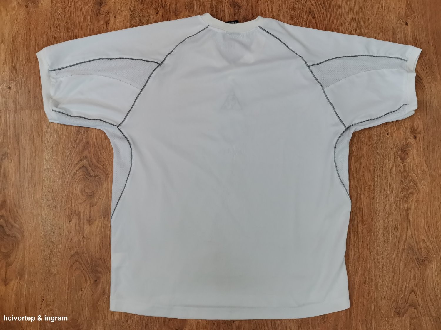 Vitória SC 2002-03 Home Kit