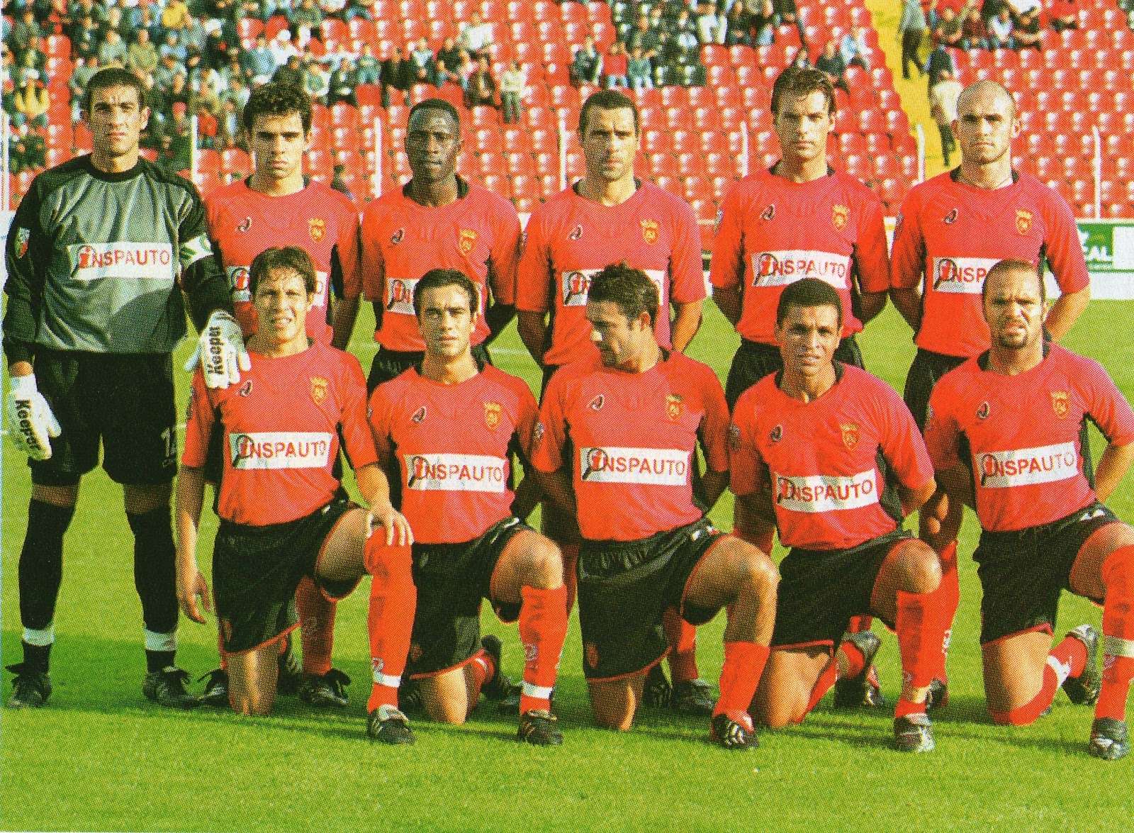 FC Penafiel 2002-03 Home Kit