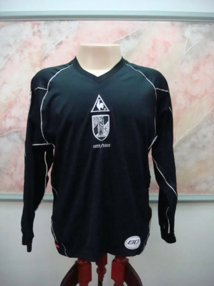 Vitória SC 2002-03 Away Kit