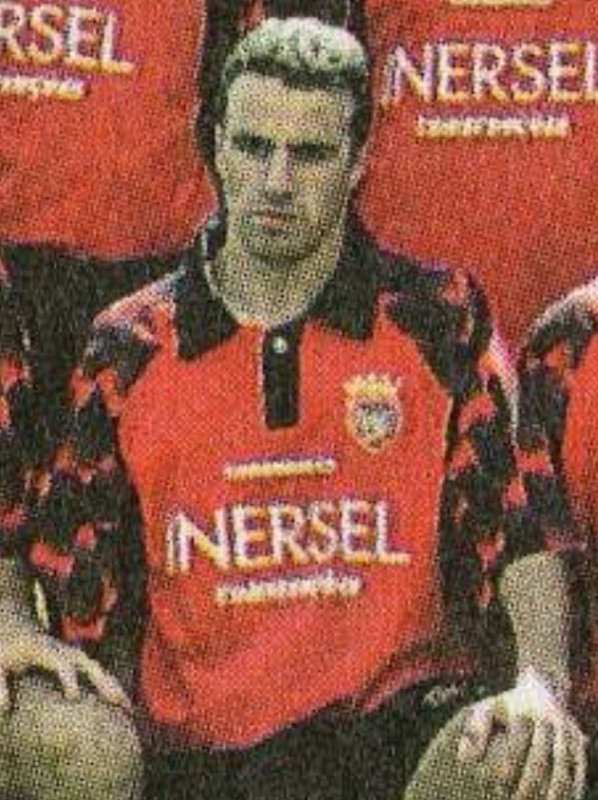 FC Penafiel 2000-01 Home Kit