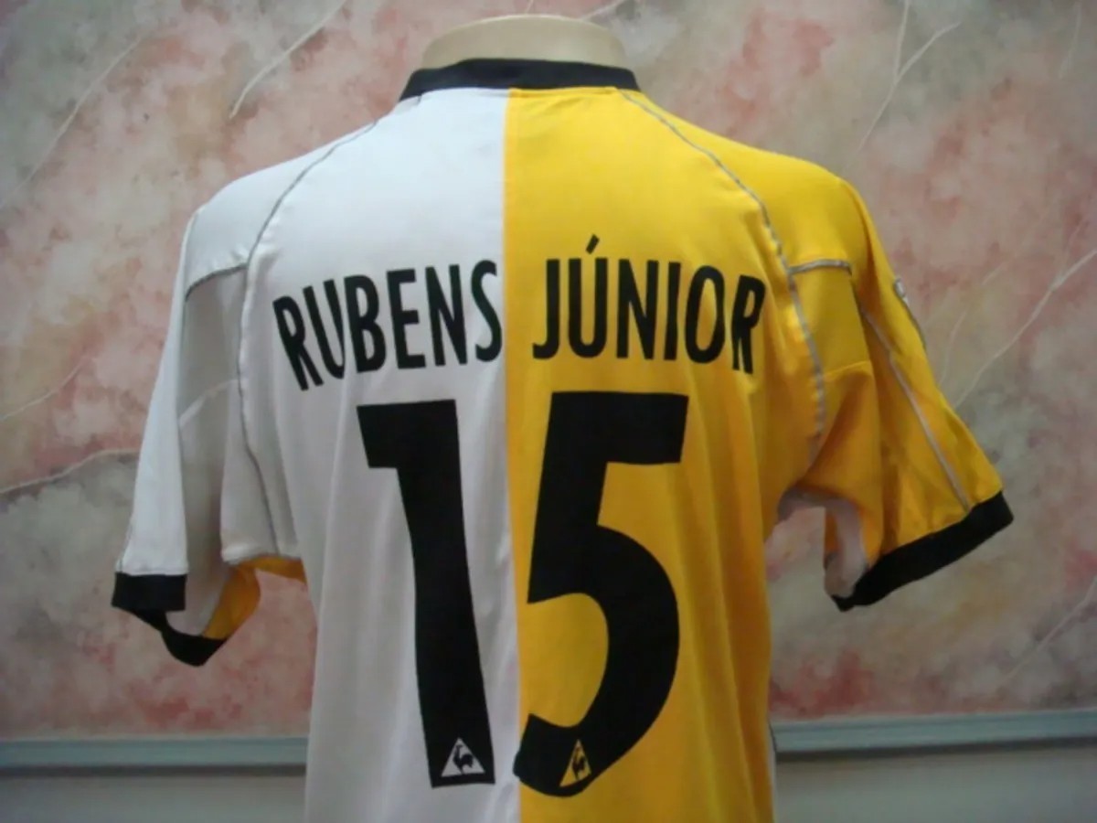 Vitória SC 2002-03 Third Kit