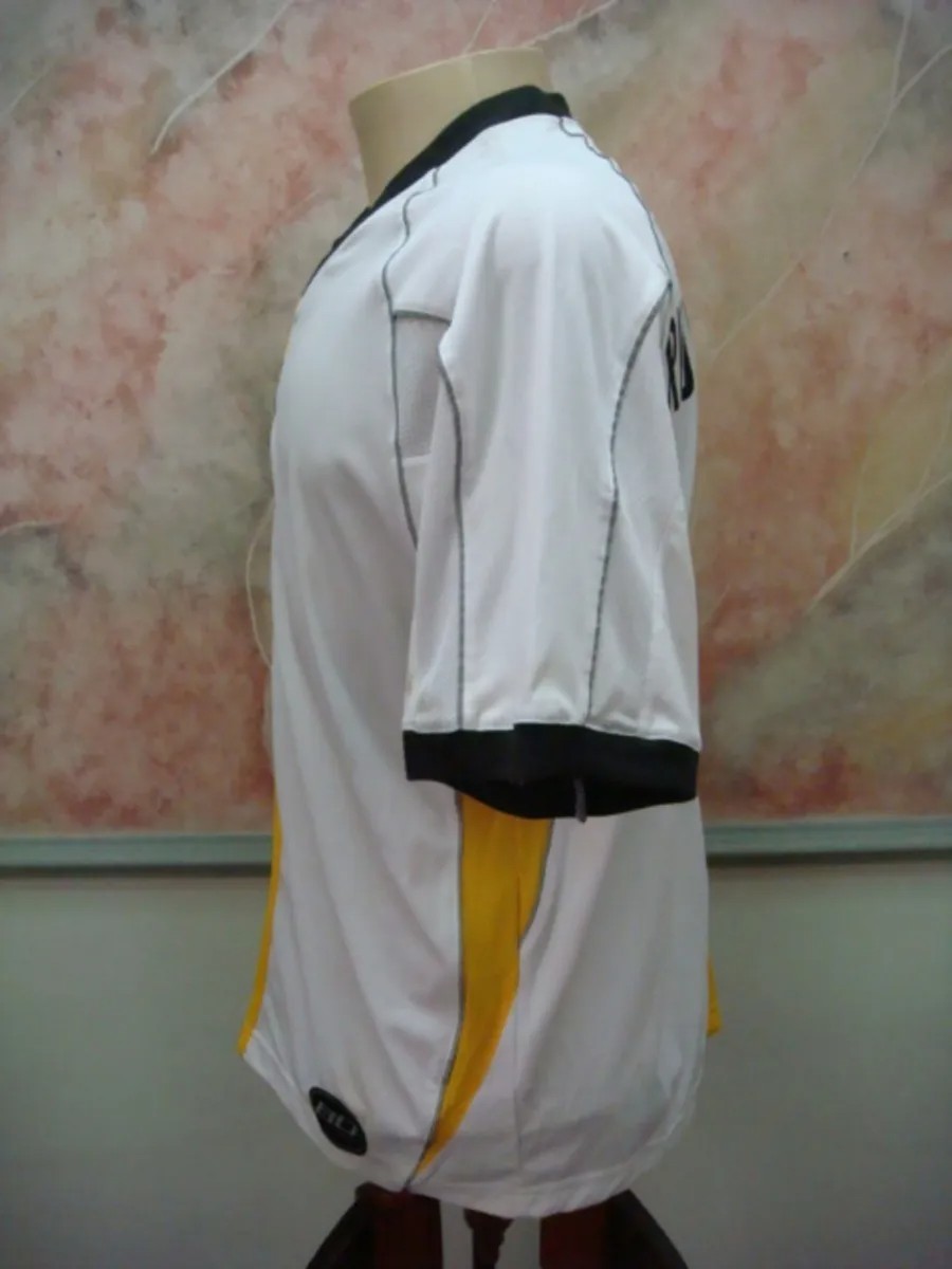 Vitória SC 2002-03 Third Kit