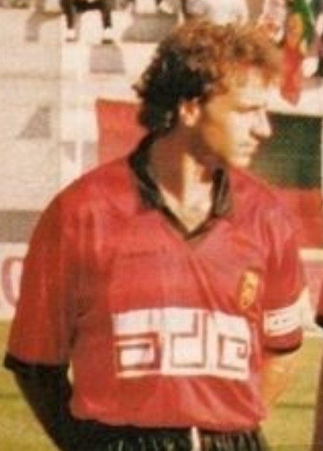 FC Penafiel 1991-92 Home Kit
