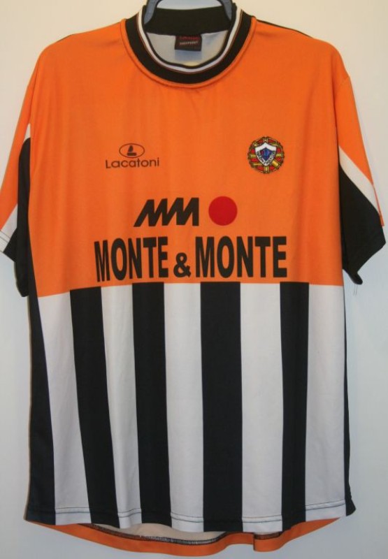 Varzim SC 2002-03 Away Kit