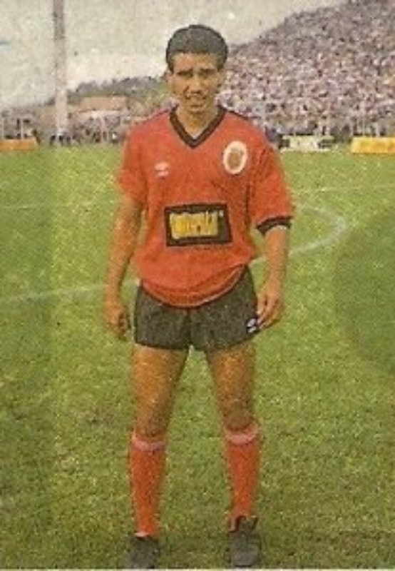 FC Penafiel 1988-89 Home Kit