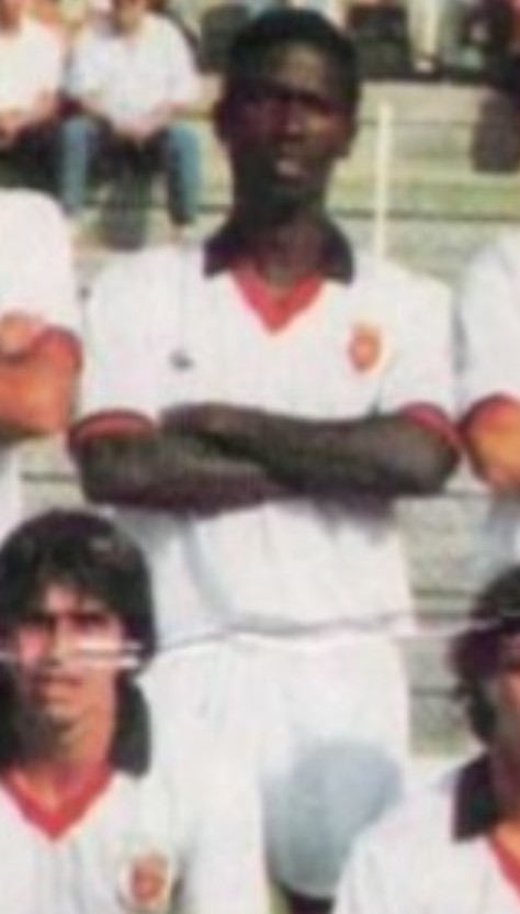 FC Penafiel 1987-88 Away Kit