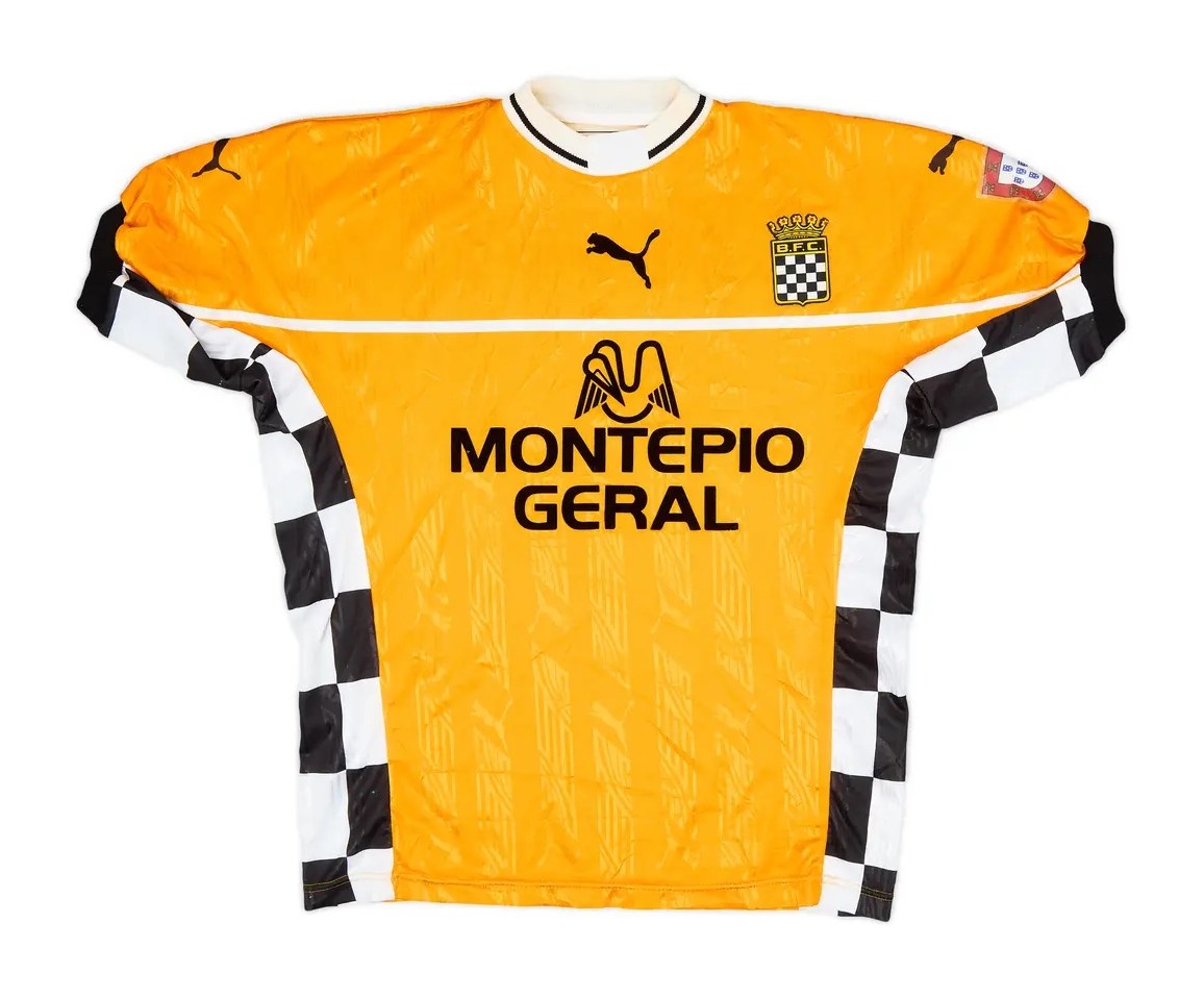 Boavista 2001-02 Away Kit