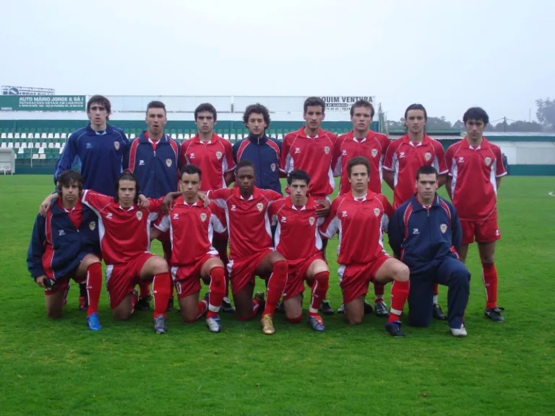 Sport Comércio e Salgueiros 2004-05 Home Kit