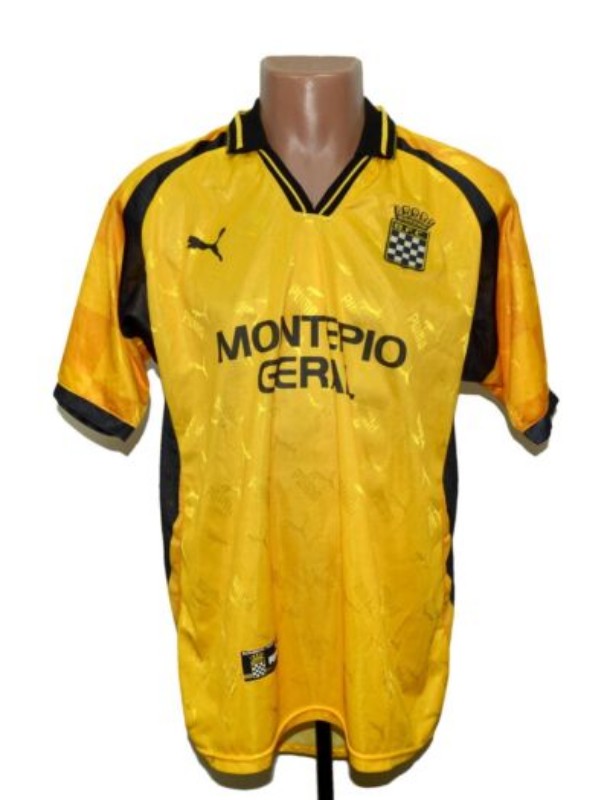 Boavista 2000-01 Away Kit