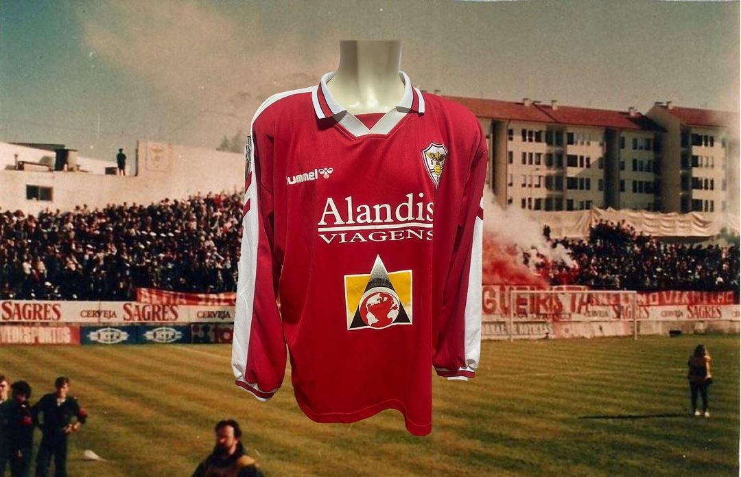 Sport Comércio e Salgueiros 1998-99 Home 2 Kit