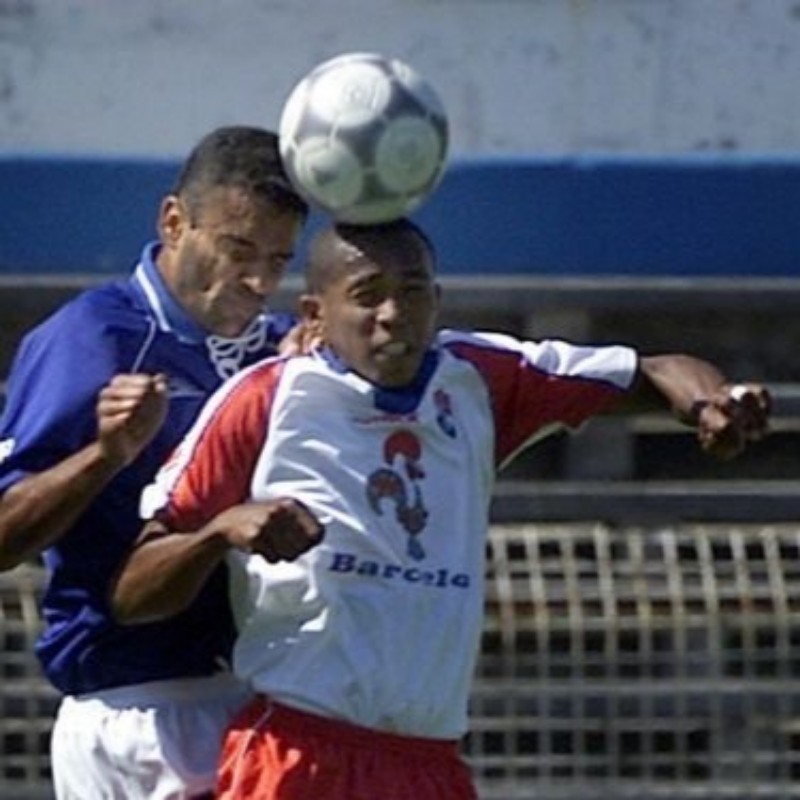 Gil Vicente 2000-01 Third Kit