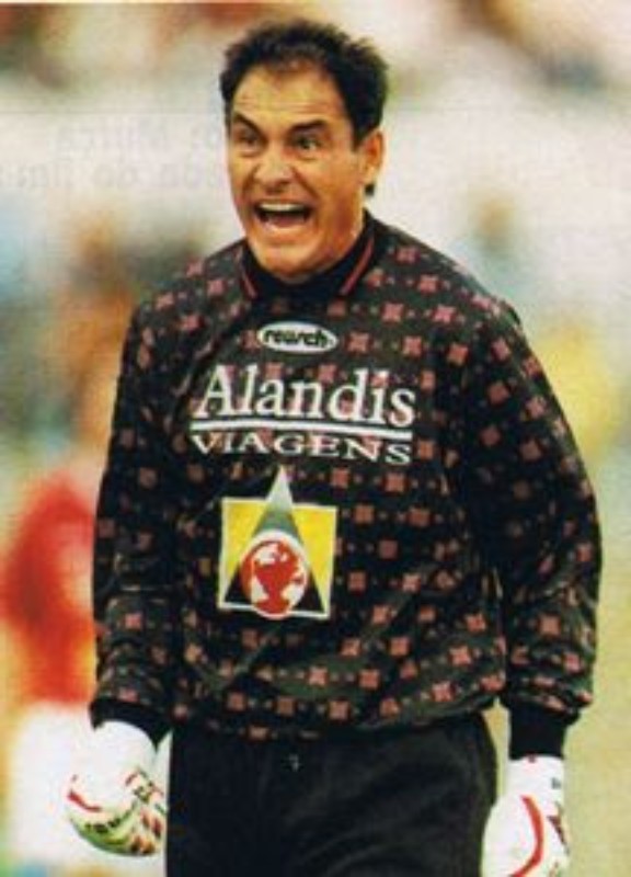 Sport Comércio e Salgueiros 1997-98 GK 1 Kit