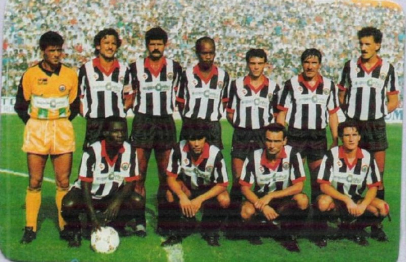 Varzim SC 1987-88 Home Kit