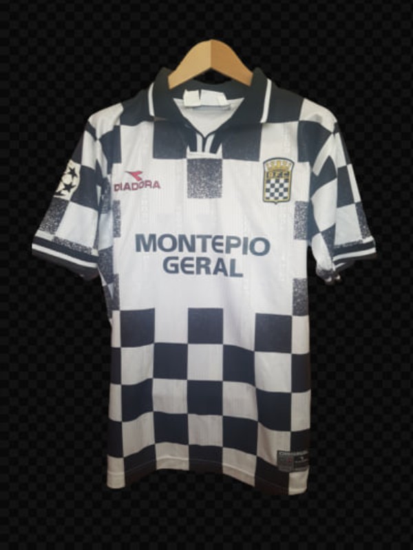 Boavista 1999-00 Home Kit