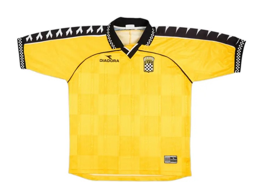 Boavista 1999-00 Away Kit