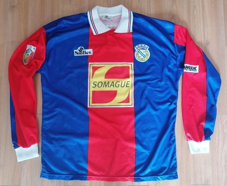 FC Alverca 1999-00 Home Kit