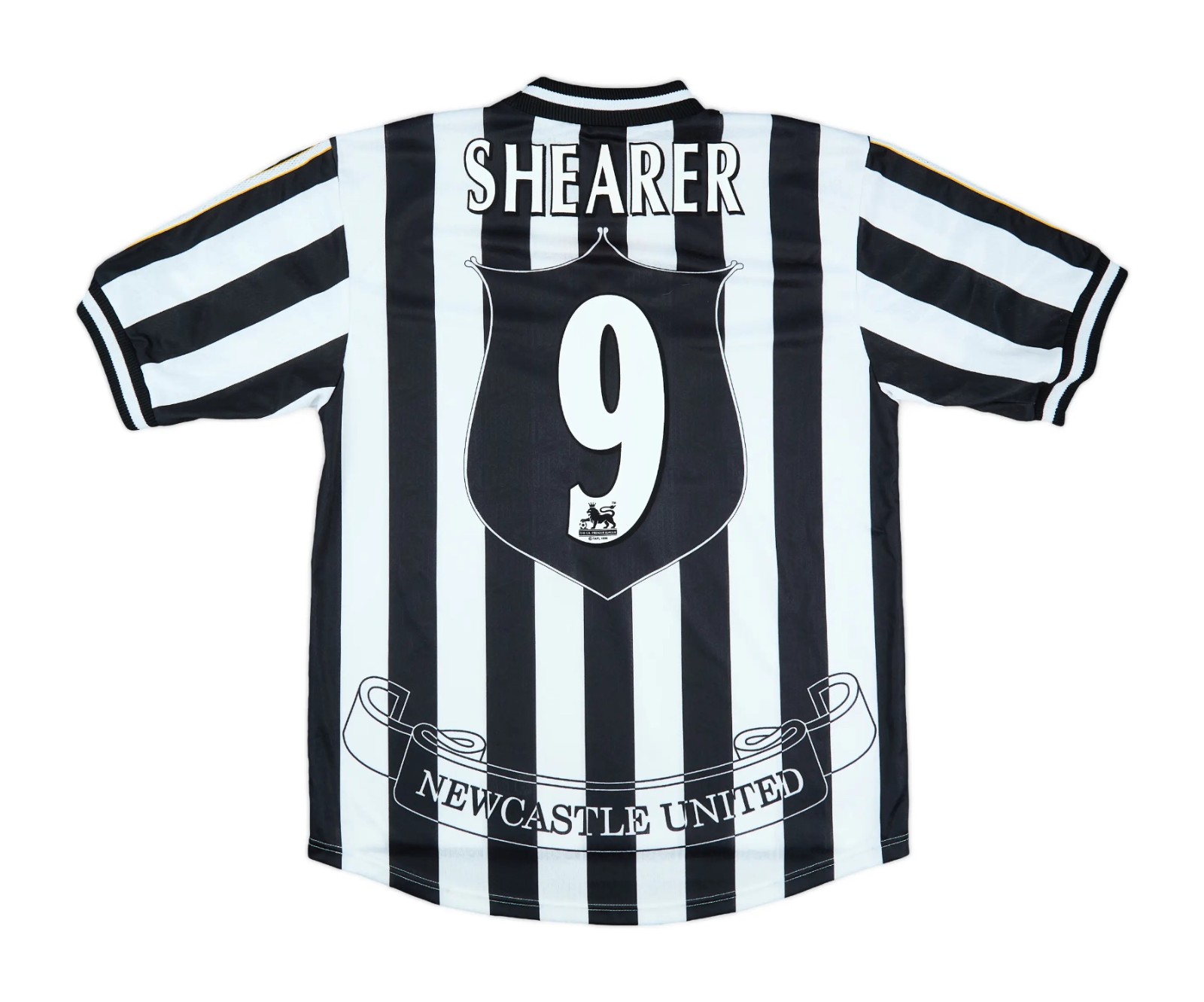 Newcastle United 1998-99 Home Kit