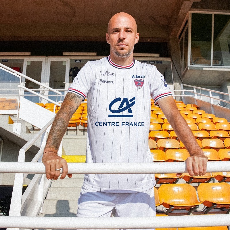 Clermont 2024-25 Away Kit