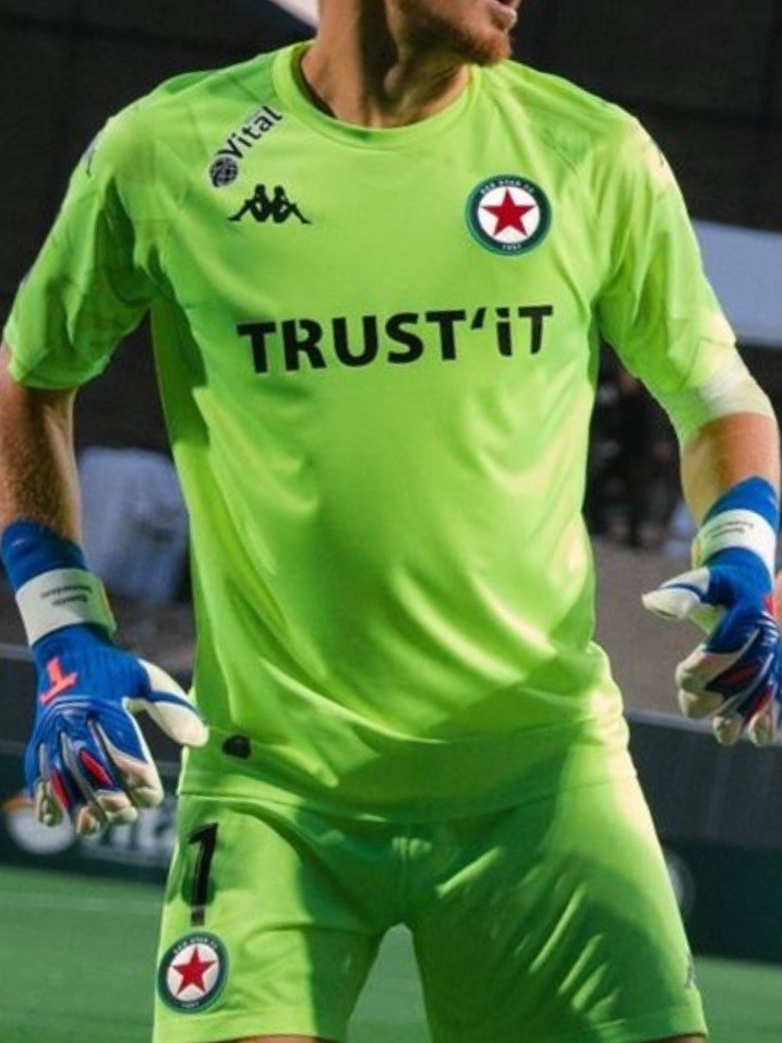 Red Star Paris 2024-25 GK Away Kit